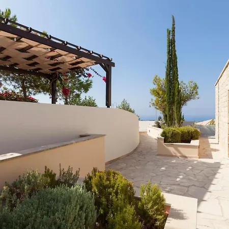 Villa Aphrodite Hills Elite 171 *